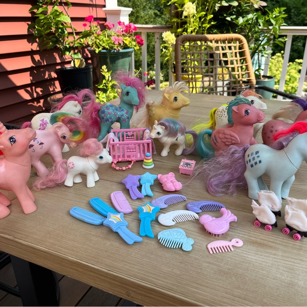 My Little Pony Lot with Accessories